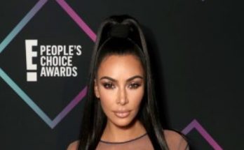 Ким Кардашьян вышла в свет в прозрачном платье Ким Кардашьян вышла в свет в прозрачном платье