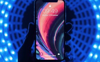 Смартфон - основной инструмент в цифровом мире