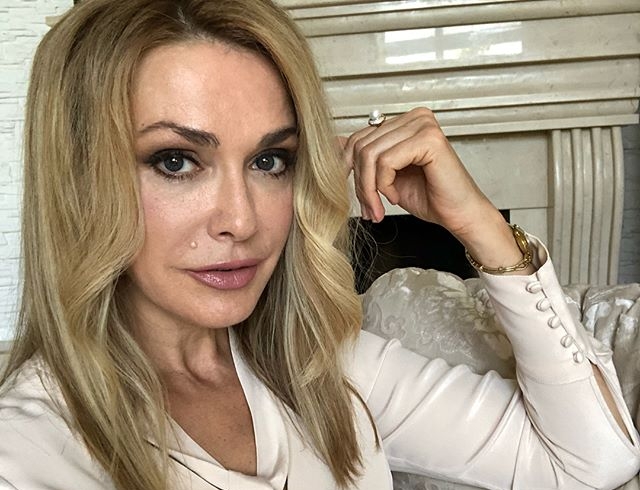 Когда еще не было Instagram: Ольга Сумская показала поклонникам, как выглядела раньше 