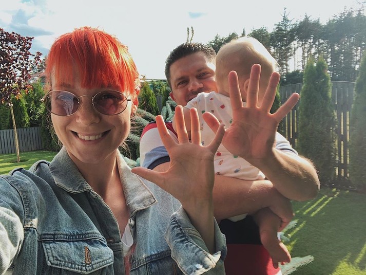 Светлана Тарабарова поделилась милыми семейными фотографиями с отдыха
