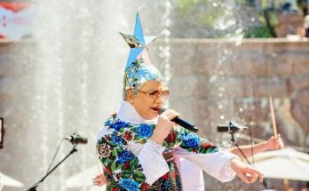 Верка Сердючка станцевала в фонтане Верка Сердючка станцевала в фонтане