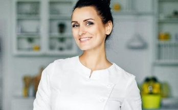 Пять минут и все готово: Лиза Глинская поделилась легким и вкусным рецептом блинов из кабачков Пять минут и все готово: Лиза Глинская поделилась легким и вкусным рецептом блинов из кабачков