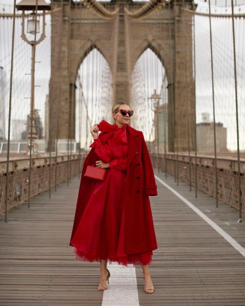 Шесть самых модных цветов зимы-2020/21 по версии модных блоггеров Instagram 