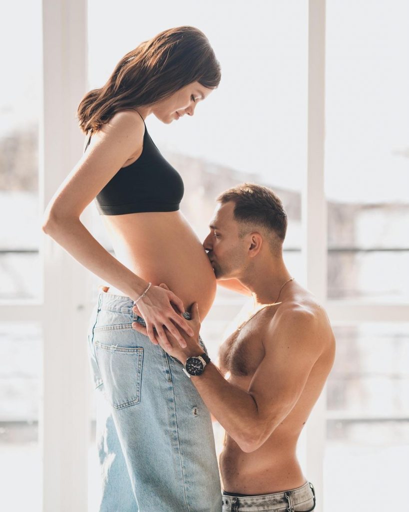 Макс Михайлюк впервые станет отцом: его девушка беременна, фото