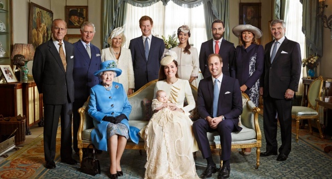 «корона» официально отреагировала на интервью Меган Маркл и принца Гарри