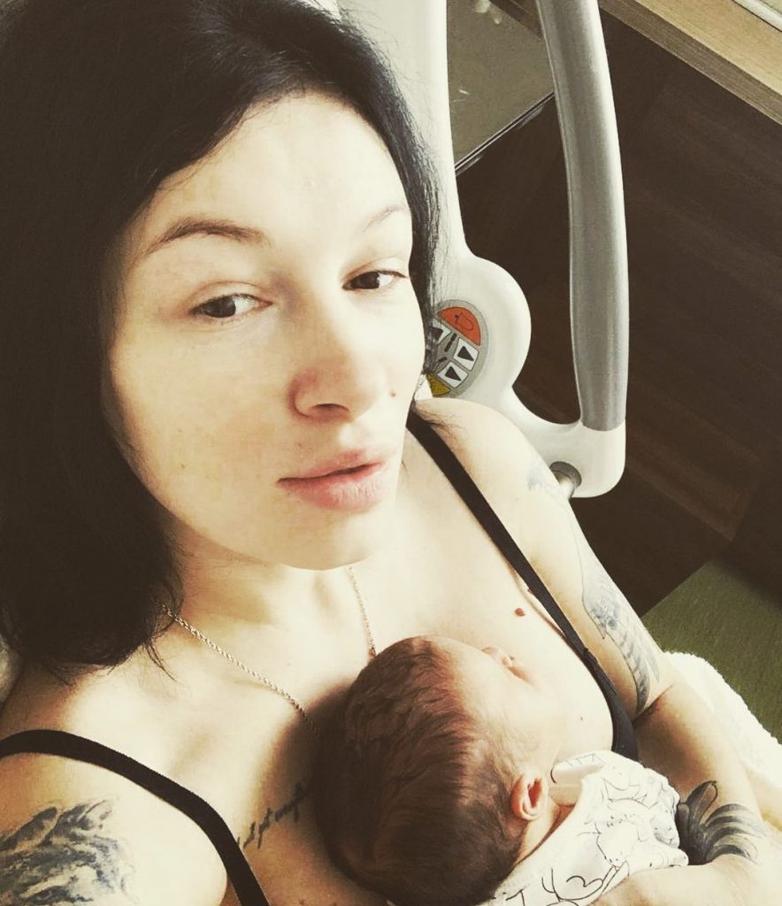 Анастасия Приходько показала своего третьего ребенка