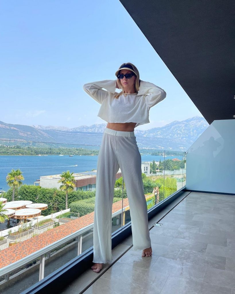 Леся Никитюк на отдыхе в Турции показала «попу, как у Ким»