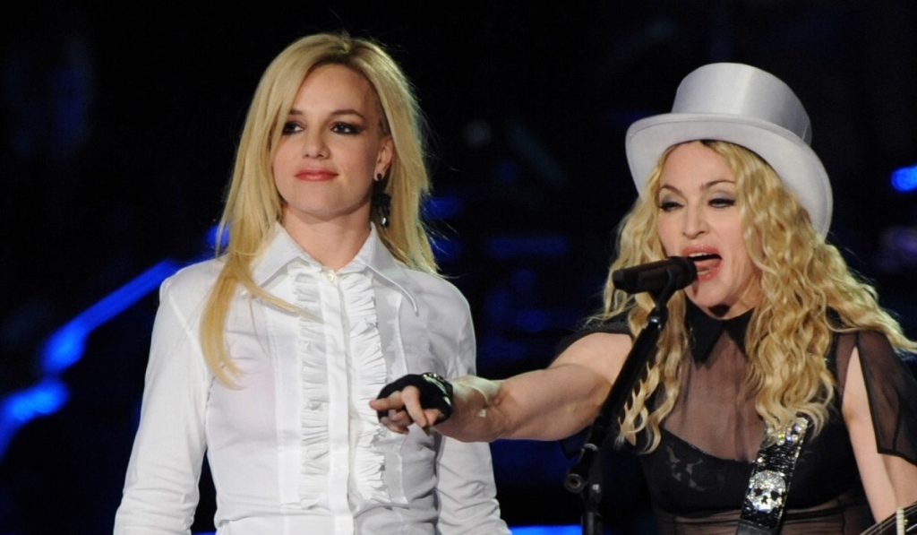 Мадонна пообещала помочь освободить Бритни Спирс от опеки отца