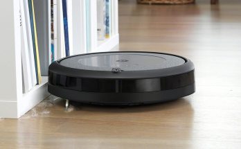 Робот пылесос