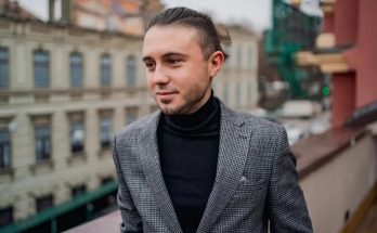 Тарас Тополя розповів, на якому авто їздить