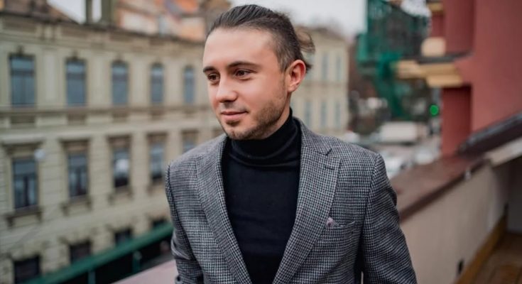 Тарас Тополя розповів, на якому авто їздить