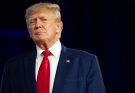 Дональда Трампа спіймали на «мухлюванні» під час гри в гольф