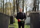 Що не можна робити на кладовищі