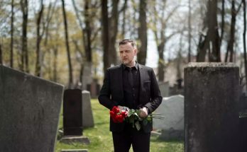 Що не можна робити на кладовищі