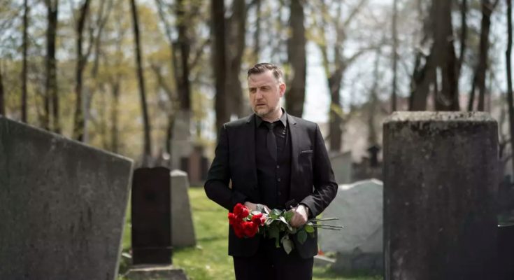 Що не можна робити на кладовищі
