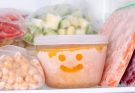 Як довго можна зберігати продукти в морозилці