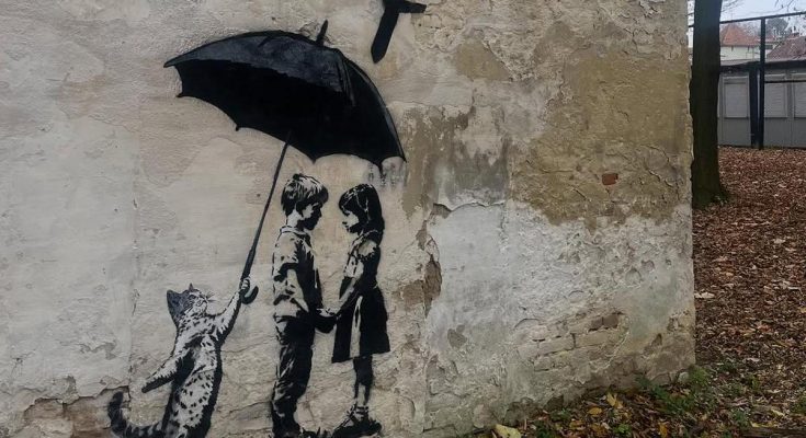 У Львові з’явилося антивоєнне графіті, схоже на роботу Бенксі