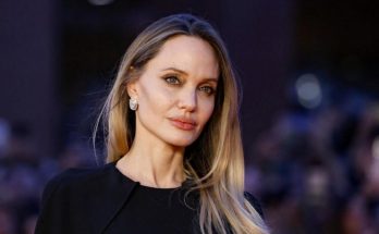 Анджеліна Джолі купила каву на заправці у Тернополі