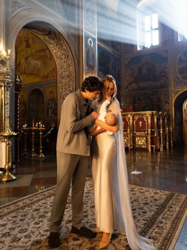 Леся Нікітюк і її наречений Дмитро Бабчук похрестили сина