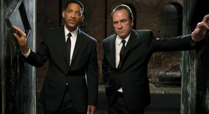 Люди у чорному 5