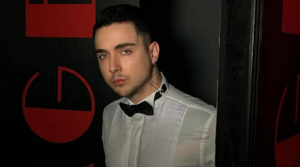 Меловін про свої борги